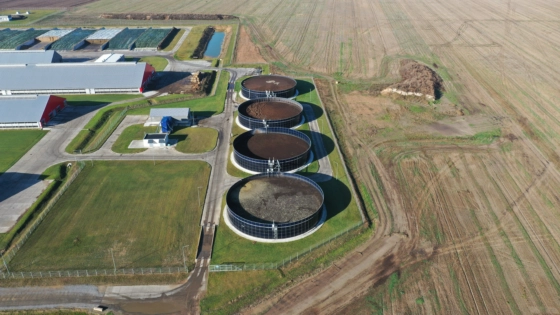 Aerial view of manure storage vessels.